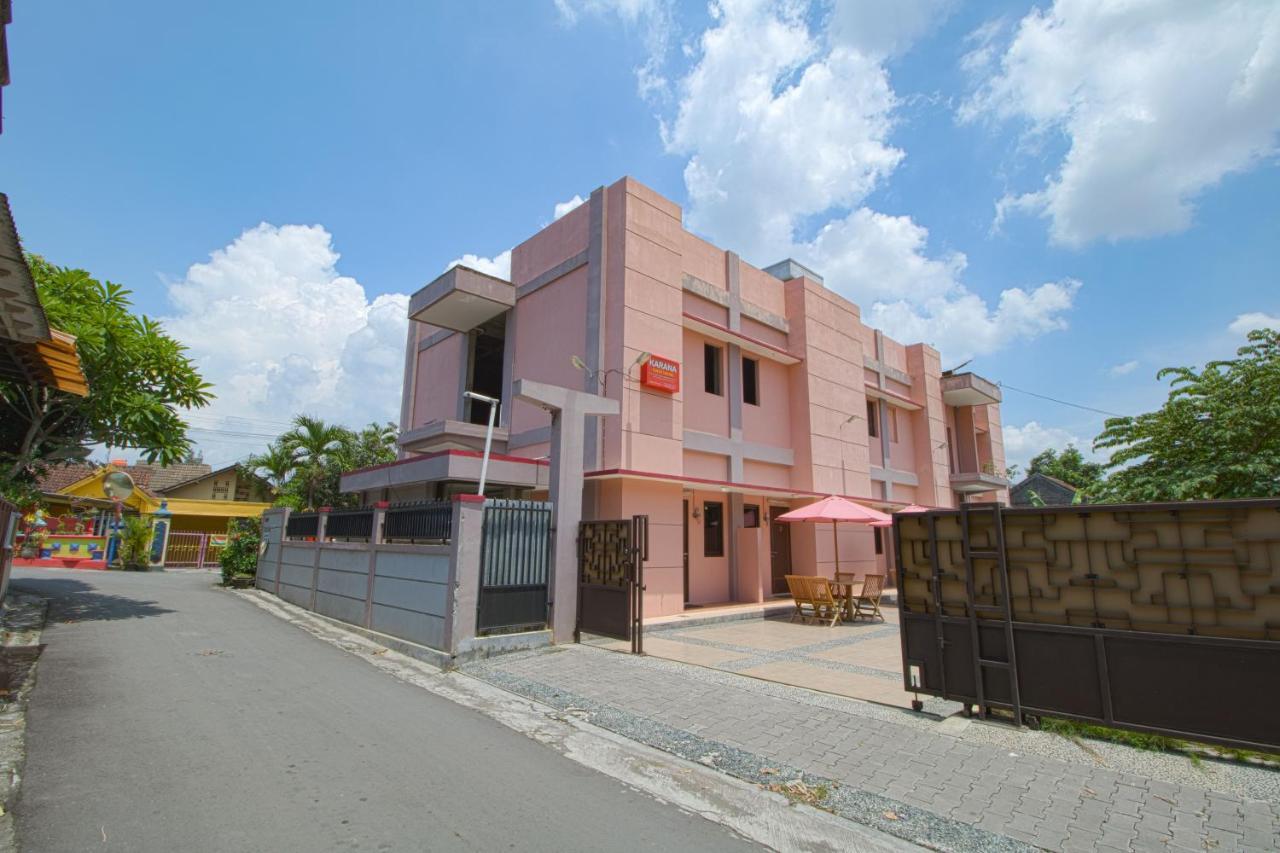Hotel Karana House Syariah Melati Exterior foto